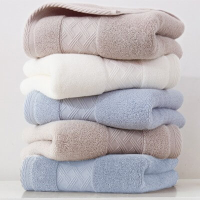 PURE COTTON TOWEL WITH DRAWSTRING POUCH (74x34) - 100g GTTW10-F072 Not In Stock