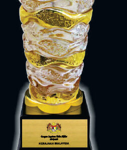 Elegant Golden Crystal Vase ICV 730-F023